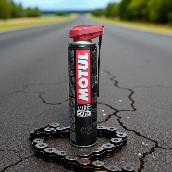 Motul MC care 2 (Chain lube)